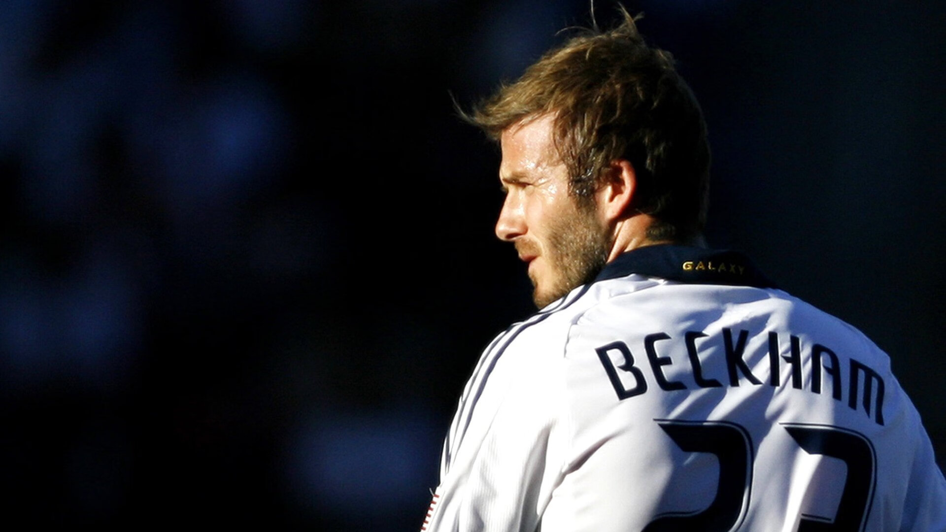 曼城豪取五连胜 队员表现出众，曼城5_1曼联